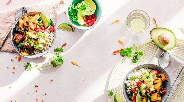 Incontinence and Diet: The Relationship Between Gut Health and Nutrition for Incontinence Relief