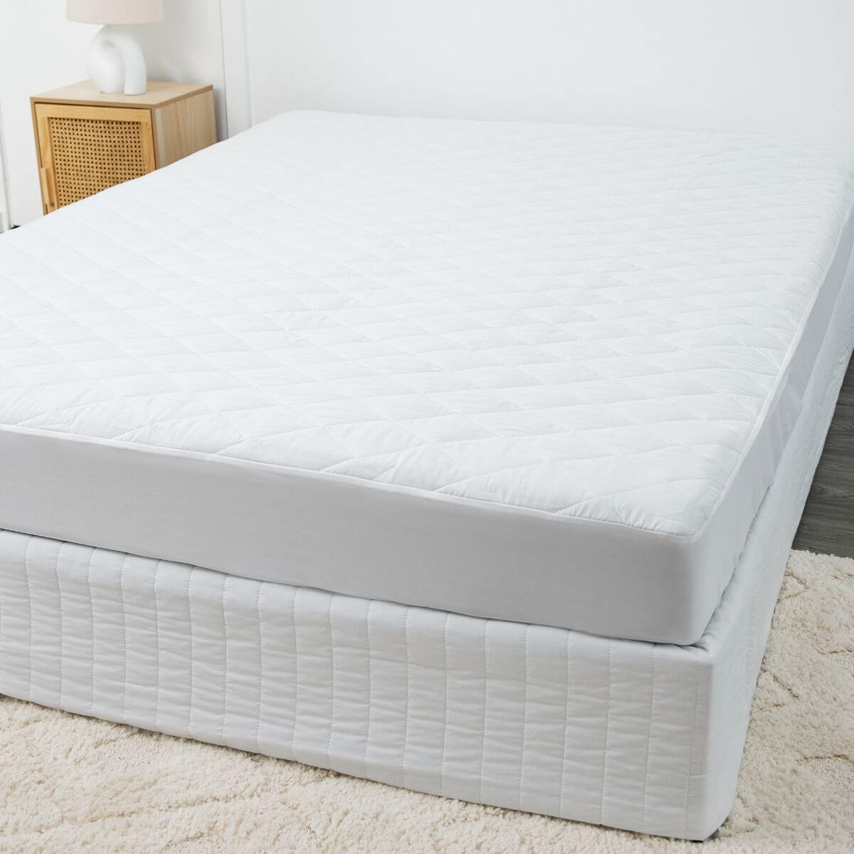 Invizi Waterproof Fitted Sheet With Soft Absorbent Top Layer